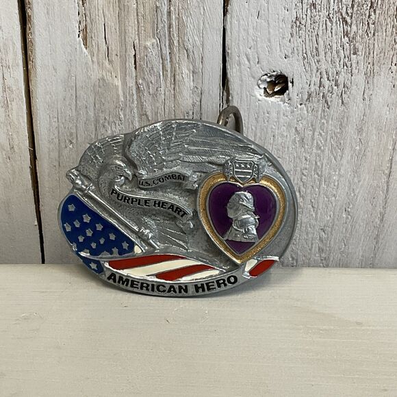 American Hero Belt Buckle 1996 Mens US Combat Purple Heart Dimensional Patriotic - Picture 2 of 6